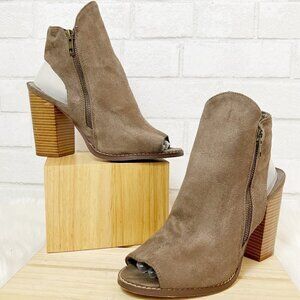 Charlotte Russe Ankle Boot Peep Toe Stacked Block Heel Gray Side Zip Alba Size 9